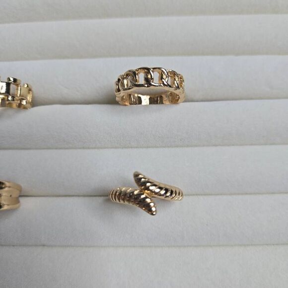 4pc Set Chunky Rings Gold - Picture 6 of 7